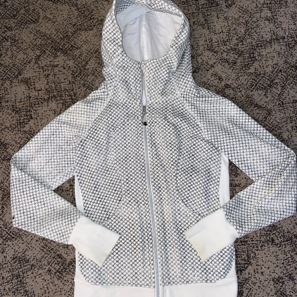 Lululemon patterned zip-up - Picture 1 of 4
